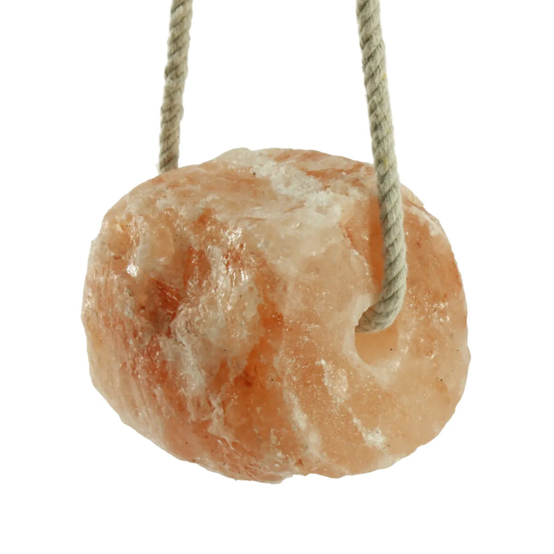 Salzleckstein »Himalaya« aus Bergkristall 2,5 kg · mit Kordel