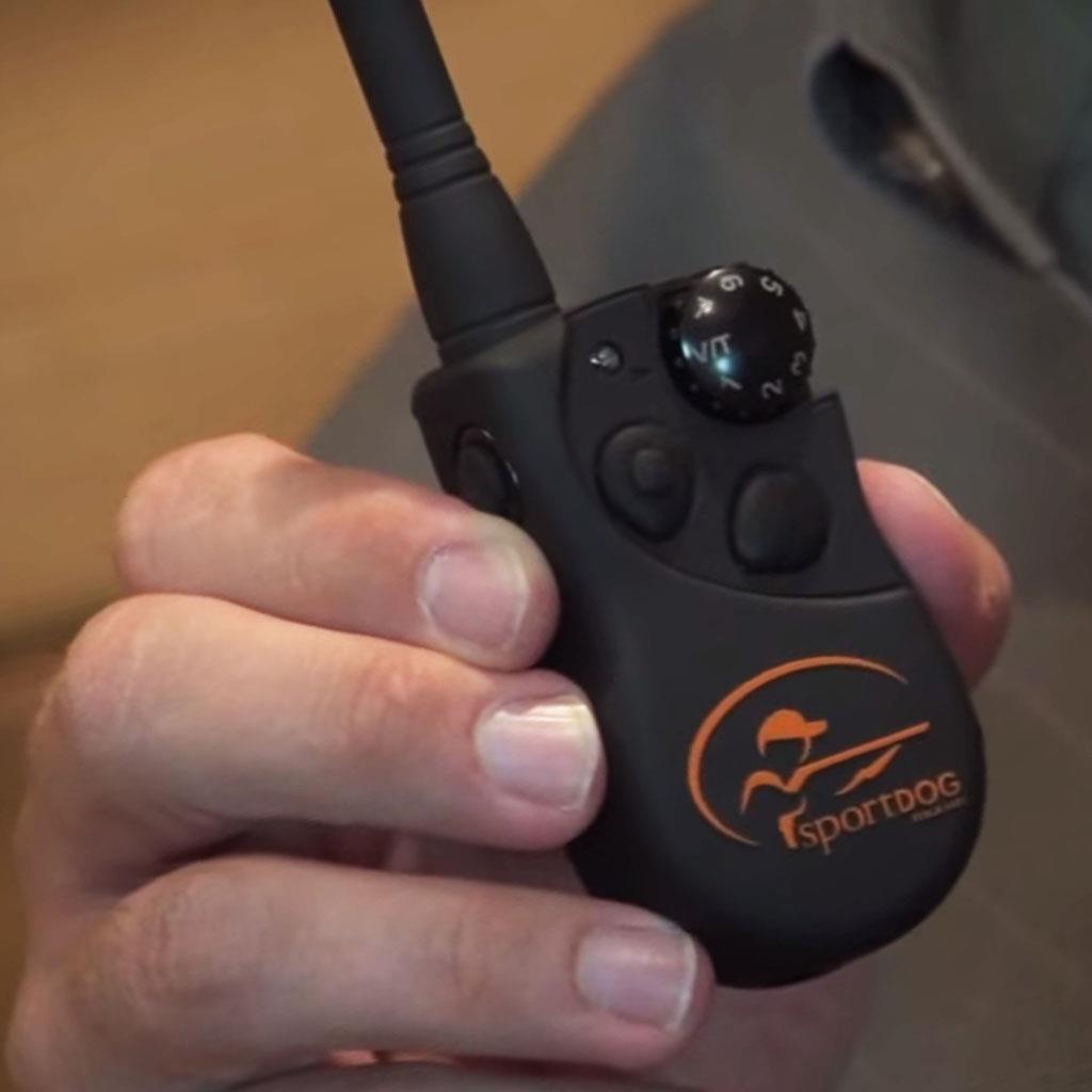 Teletac »sportDog« Handgerät & Halsband · 450m, 7-stufig